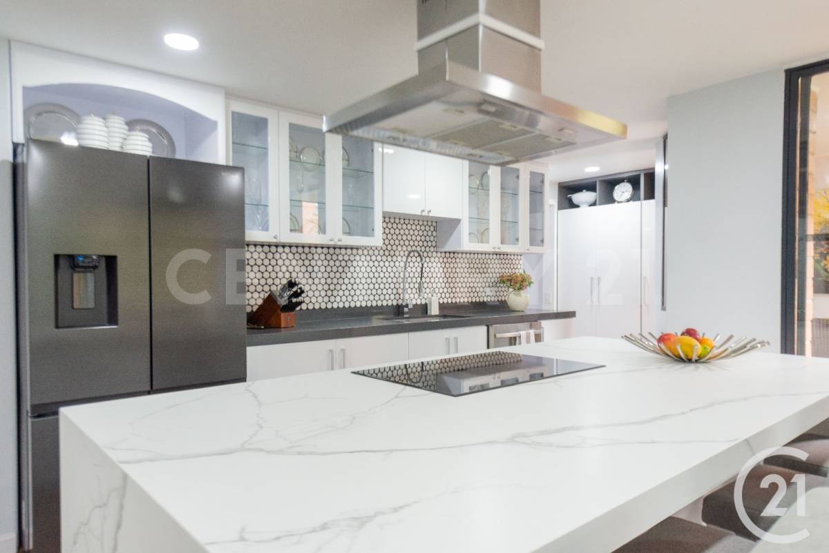 Apartamento en venta en La Aguacatala, Medellín · foto 5 de 22