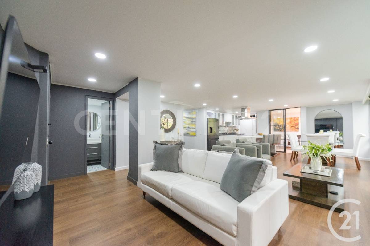 Apartamento en venta en La Aguacatala, Medellín · foto 8 de 22