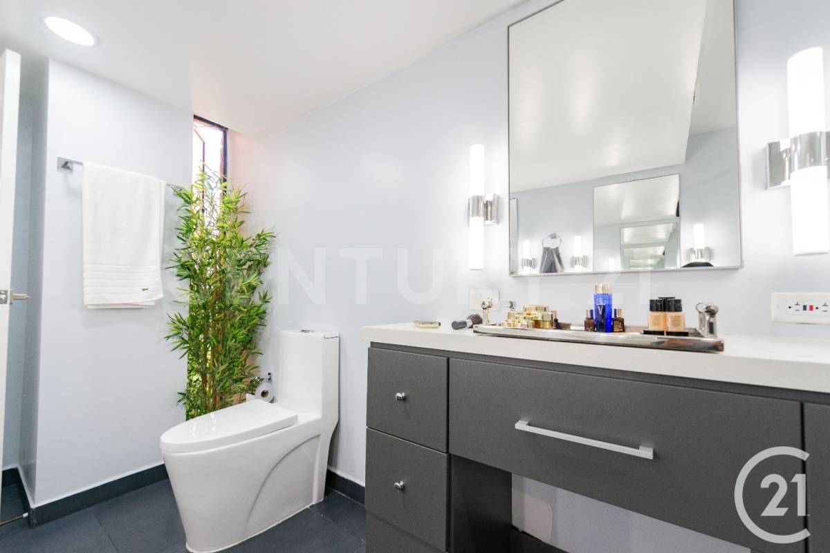 Apartamento en venta en La Aguacatala, Medellín · foto 11 de 22