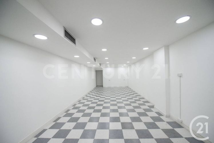 Local en arriendo en La Candelaria, Medellín, 56 m² · foto 3 de 12