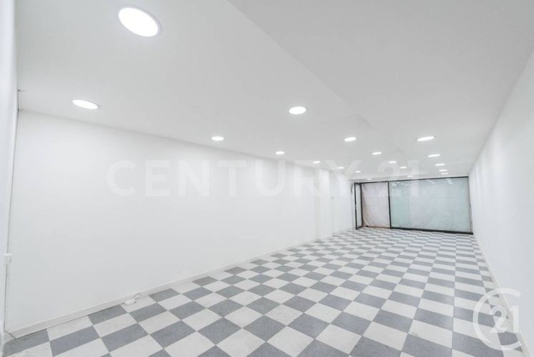 Local en arriendo en La Candelaria, Medellín, 56 m² · foto 4 de 12