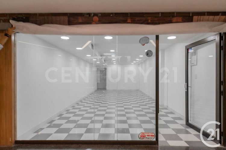 Local en arriendo en La Candelaria, Medellín, 56 m² · foto 6 de 12