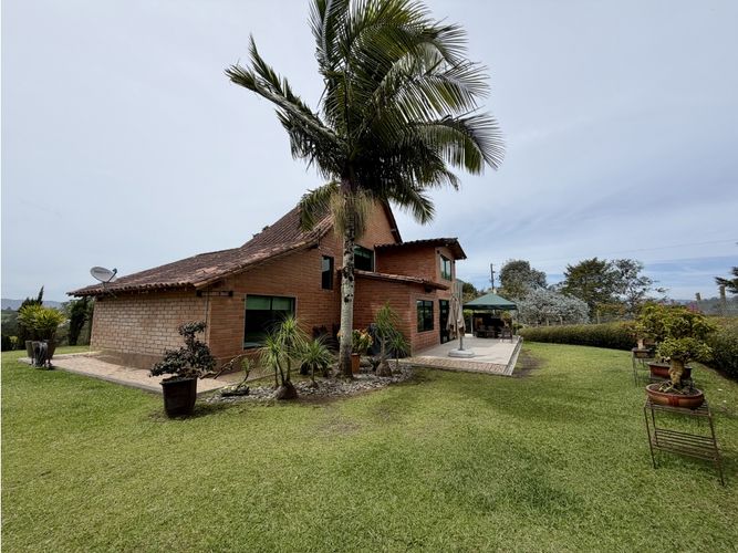Casa de 3 alcobas en venta en Pontezuela, Rionegro, 350 m² · foto 9 de 13