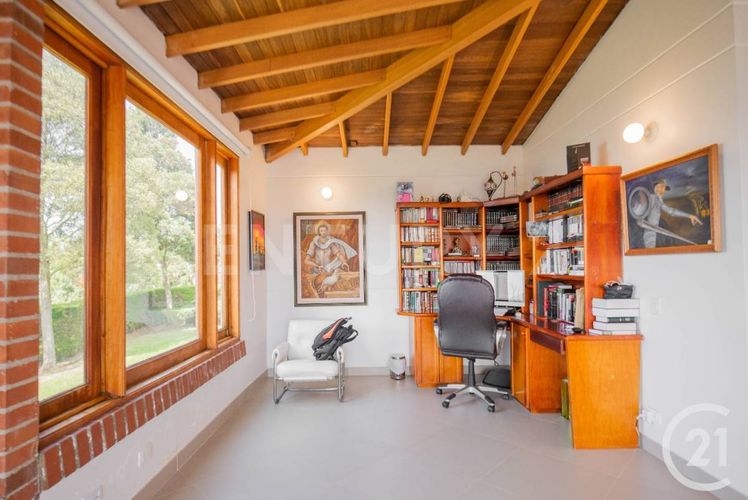 Finca en venta en Santa Elena, Medellín, 384 m² · foto 7 de 24