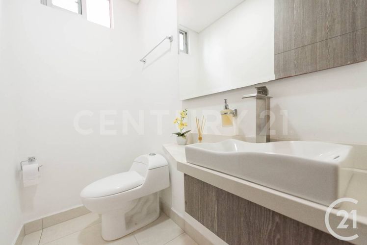 Apartamento de 3 alcobas en venta en Belén, Medellín, 106 m² · foto 12 de 16