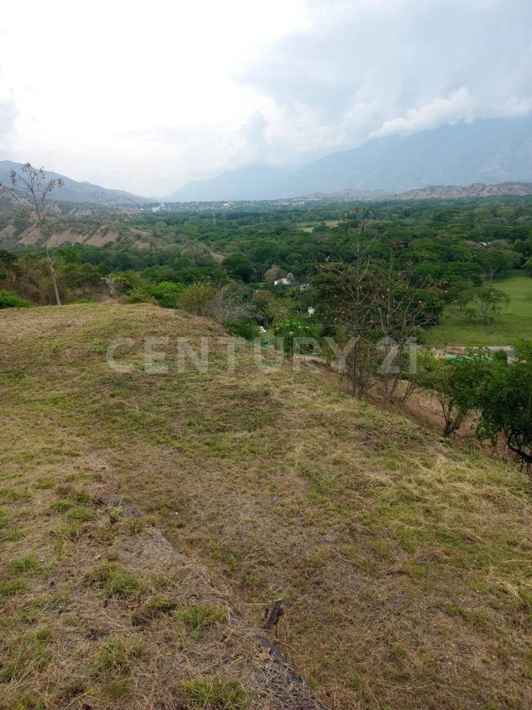 Land in Paso real (3711 m²) for Sale