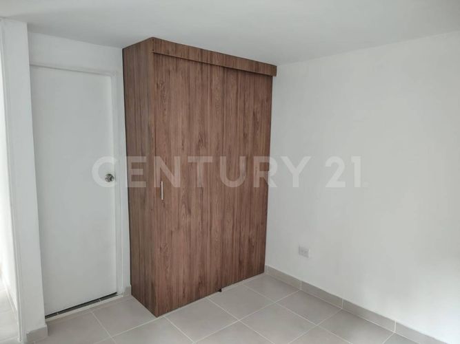 Apartamento de 2 alcobas en venta en La Ceja, 49 m² · foto 5 de 15