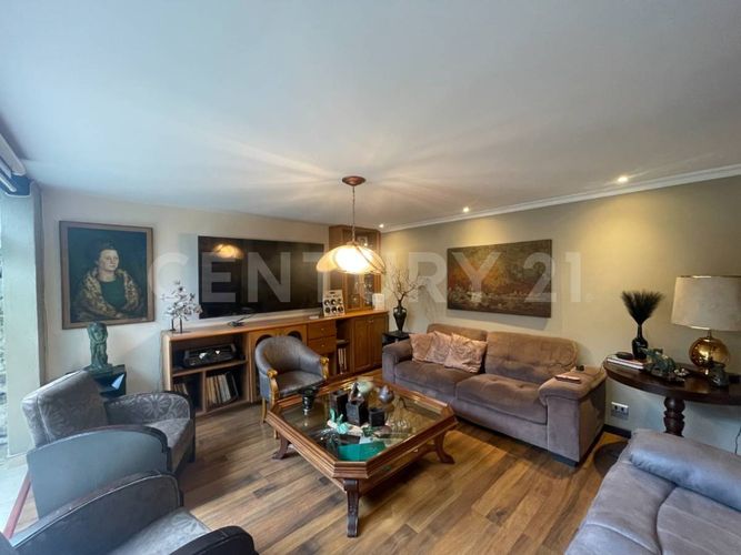 Casa de 3 alcobas en venta en La Pradera, Envigado, 220 m² · foto 4 de 22