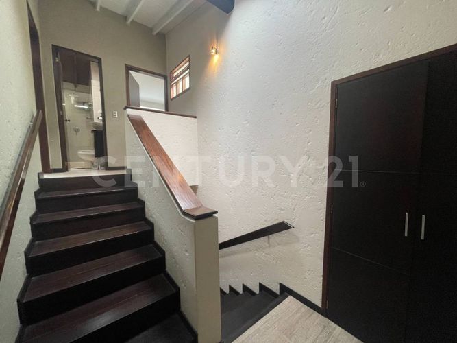 Casa de 3 alcobas en venta en La Pradera, Envigado, 220 m² · foto 9 de 22