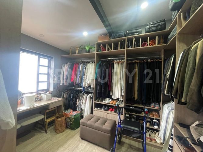 Casa de 3 alcobas en venta en La Pradera, Envigado, 220 m² · foto 14 de 22