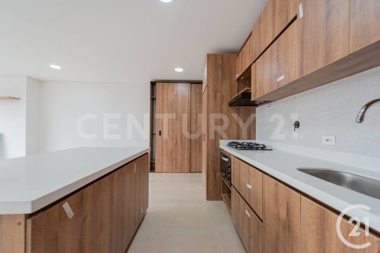 Apartamento de 1 alcoba en venta en Las Acacias, Medellín, 54 m² · foto 7 de 15