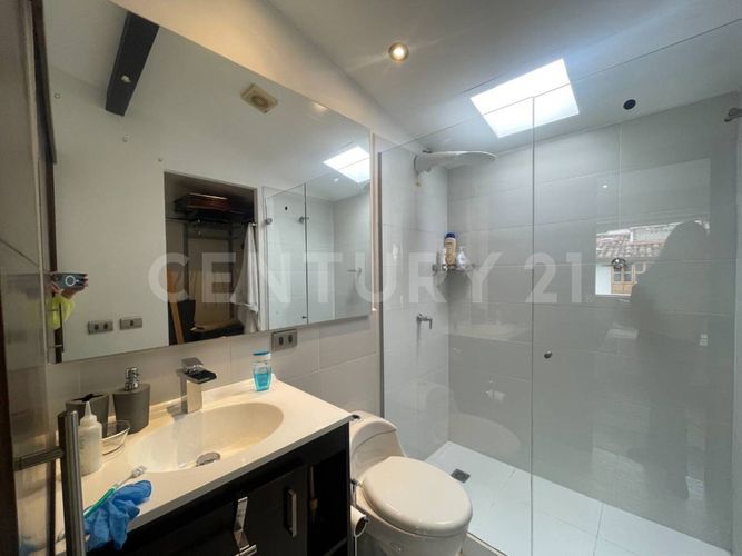 Casa de 3 alcobas en venta en La Pradera, Envigado, 220 m² · foto 22 de 22