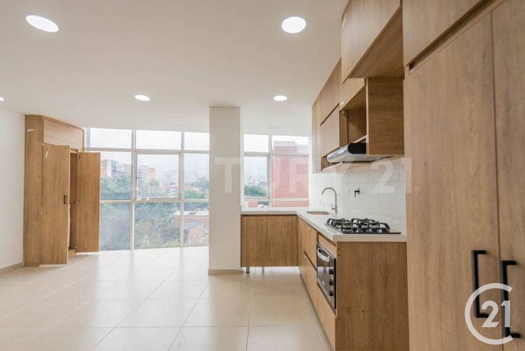 Apartamento de 1 alcoba en venta en Las Acacias, Medellín, 54 m² · foto 12 de 15