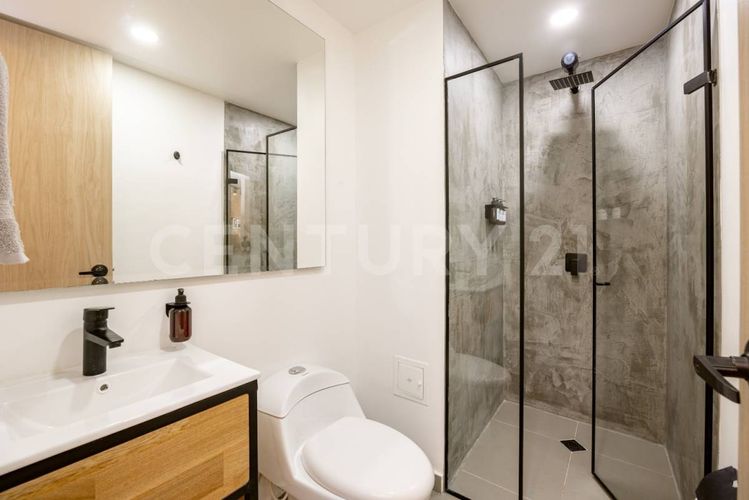 Edificio en venta en Los Naranjos, Medellín, 525 m² · foto 6 de 18