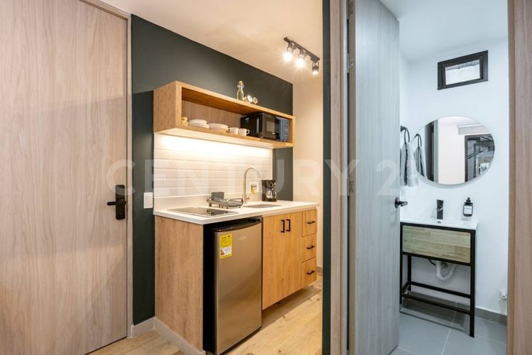 Edificio en venta en Los Naranjos, Medellín, 525 m² · foto 10 de 18