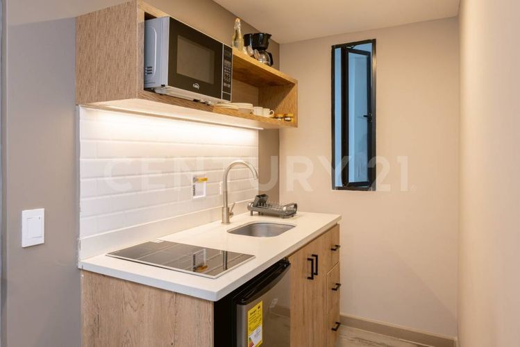 Edificio en venta en Los Naranjos, Medellín, 525 m² · foto 15 de 18