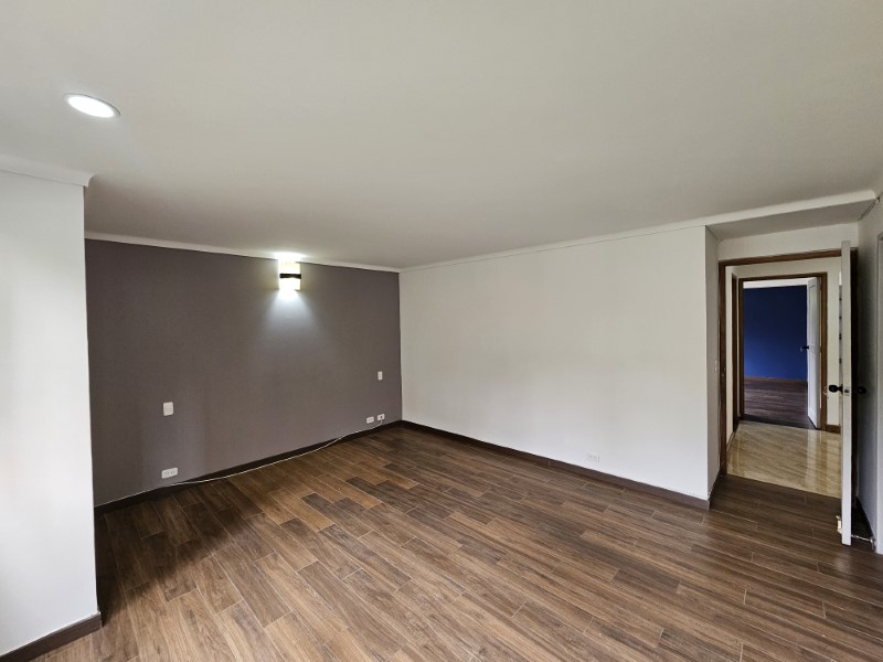 Apartamento en arriendo en El Poblado, Medellín · foto 9 de 16