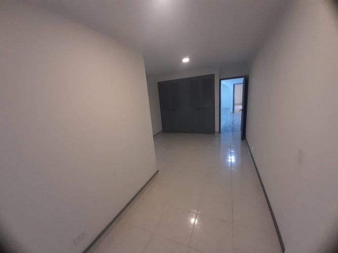 Apartamento de 4 alcobas en arriendo en Vía Las Palmas, Medellín, 210 m² · foto 6 de 24