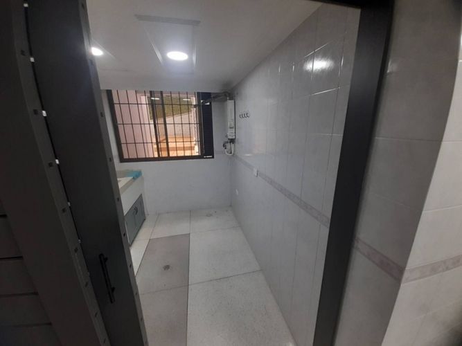 Apartamento de 4 alcobas en arriendo en Vía Las Palmas, Medellín, 210 m² · foto 15 de 24