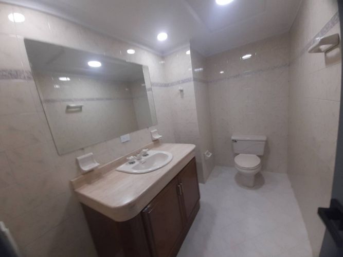 Apartamento de 4 alcobas en arriendo en Vía Las Palmas, Medellín, 210 m² · foto 16 de 24