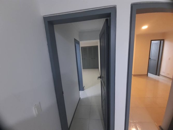 Apartamento de 4 alcobas en arriendo en Vía Las Palmas, Medellín, 210 m² · foto 18 de 24
