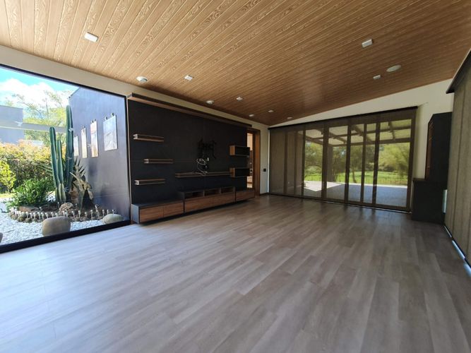 Casa de 4 alcobas en venta en El Carmin, Rionegro, 540 m² · foto 4 de 18