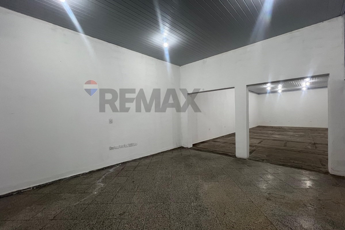 ALQUILO LOCAL COMERCIAL S/ EUSEBIO AYALA 300M2 — foto 3