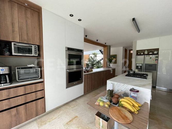 Casa de 5 alcobas en venta en Las Palmas, Envigado, 470 m² · foto 4 de 24