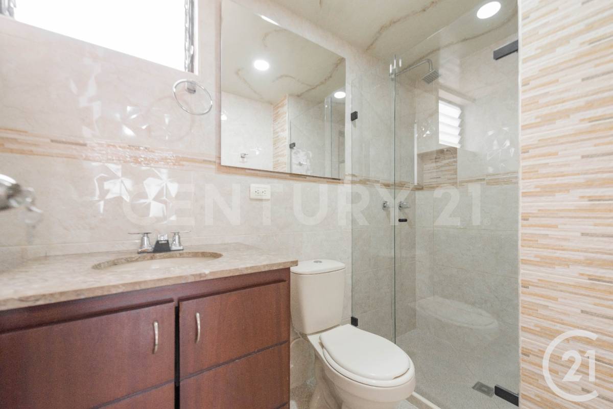Apartamento en venta en Calasanz, Medellín · foto 6 de 19