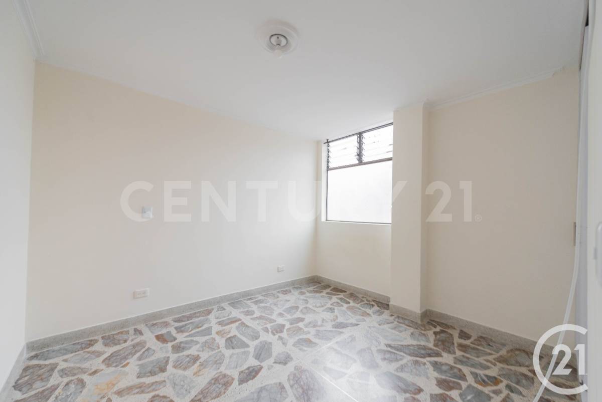 Apartamento en venta en Calasanz, Medellín · foto 7 de 19