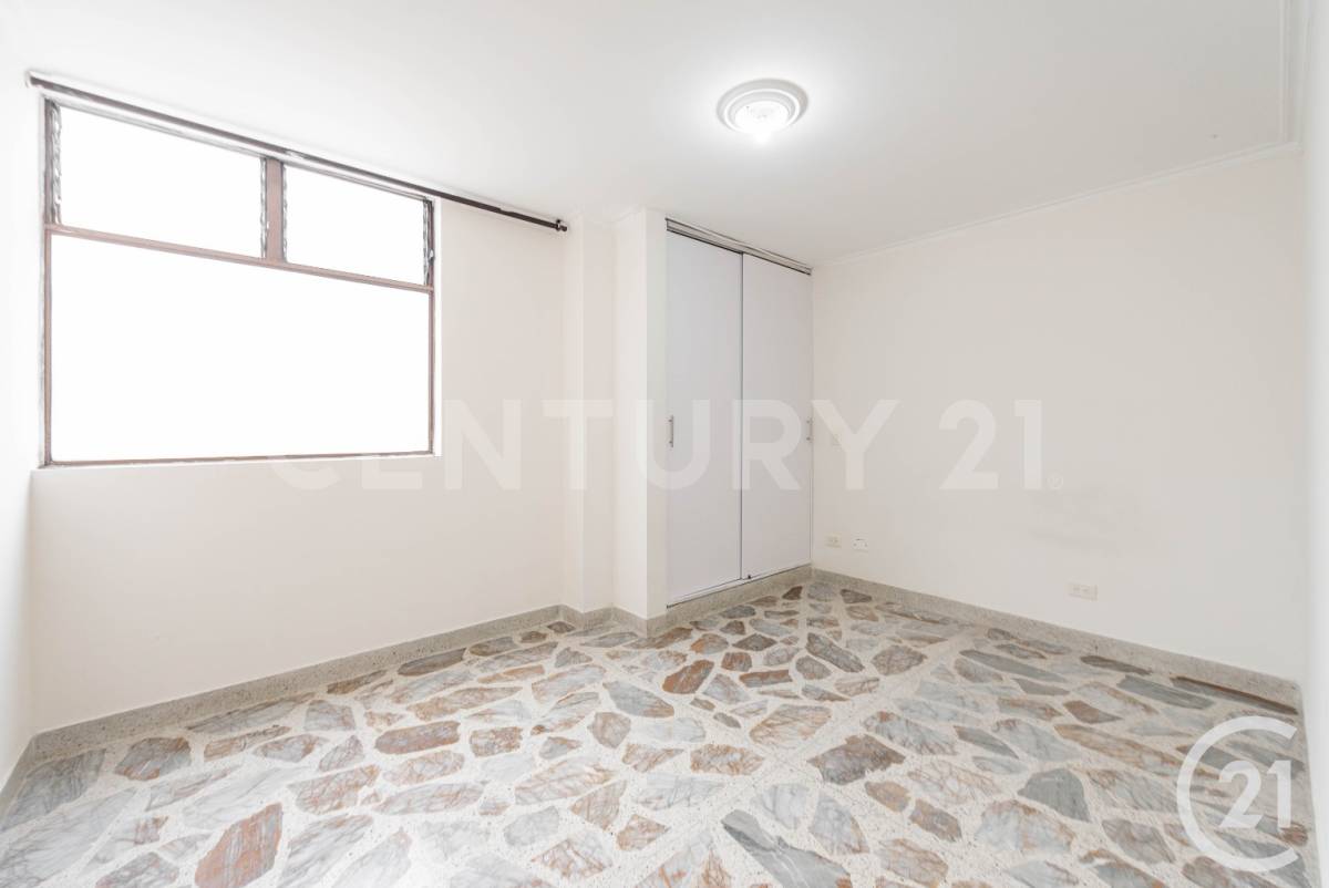 Apartamento en venta en Calasanz, Medellín · foto 9 de 19