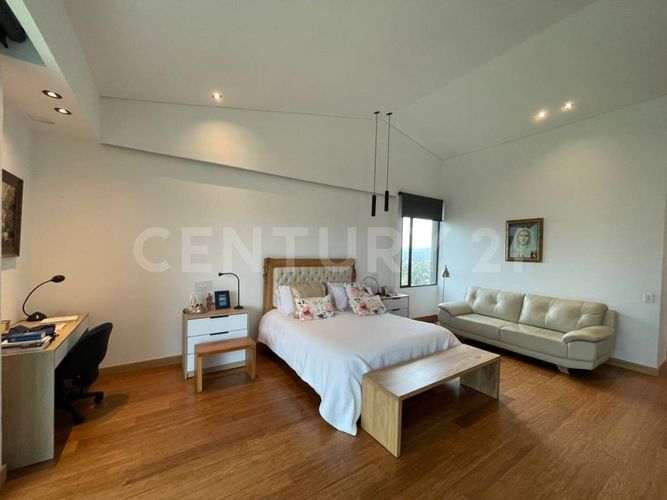 Casa de 5 alcobas en venta en Las Palmas, Envigado, 470 m² · foto 15 de 24