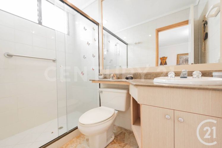 Apartamento de 3 alcobas en venta en Los Parra, Medellín, 220 m² · foto 17 de 24