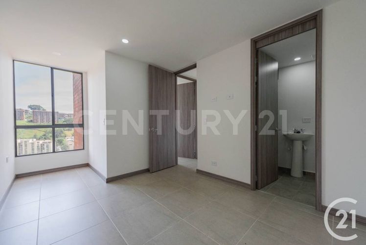 Apartamento en venta en El Porvenir, Itagüí · foto 9 de 21