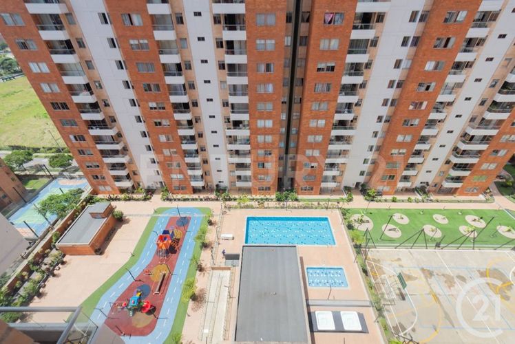 Apartamento en venta en El Porvenir, Itagüí · foto 17 de 21