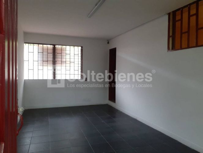Bodega en arriendo en Caribe, Medellín, 530 m² · foto 14 de 18