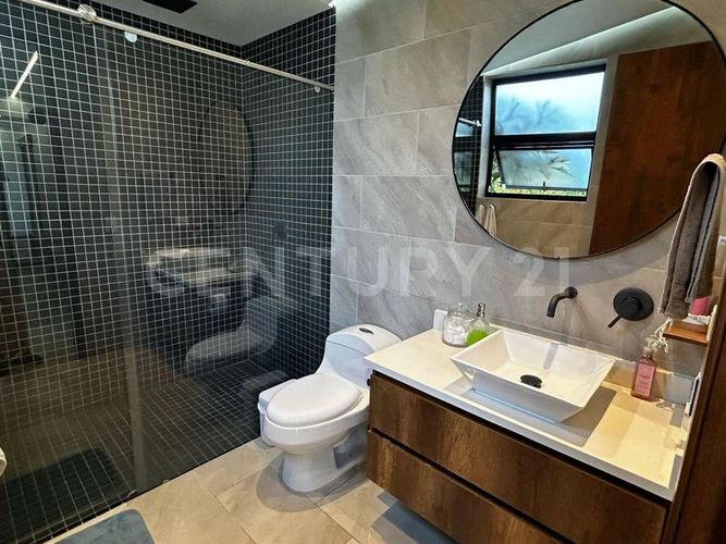 Casa de 3 alcobas en venta en Cabeceras De Llanogrande, Rionegro, 267 m² · foto 4 de 22