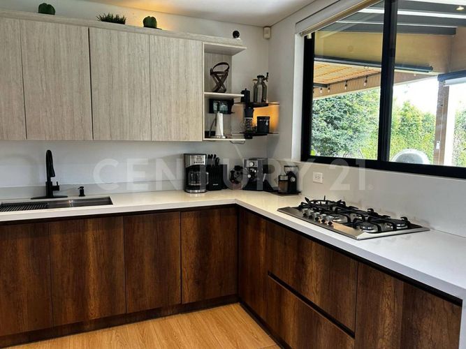 Casa de 3 alcobas en venta en Cabeceras De Llanogrande, Rionegro, 267 m² · foto 6 de 22