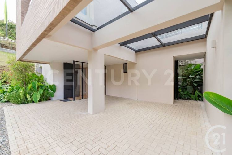 Apartamento de 2 alcobas en venta en El Porvenir, Rionegro, 111 m² · foto 3 de 24