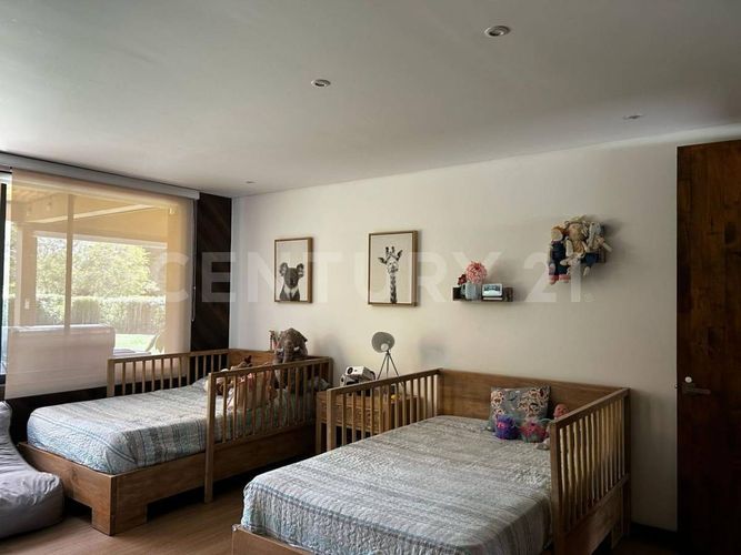 Casa de 3 alcobas en venta en Cabeceras De Llanogrande, Rionegro, 267 m² · foto 9 de 22