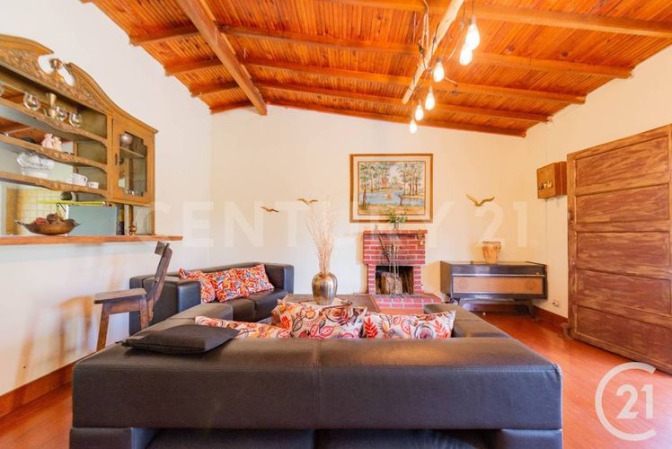 Casa de 2 alcobas en venta en Santa Elena, Medellín, 145 m² · foto 2 de 21