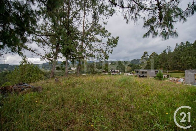 Lote en venta en Las Palmas, Envigado, 1650 m² · foto 2 de 14