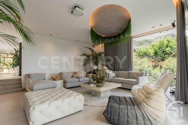 Casa de 4 alcobas en venta en Vía Las Palmas, Medellín, 730 m² · foto 2 de 22