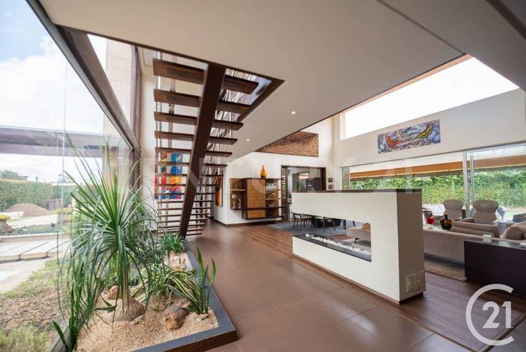 Casa de 4 alcobas en venta en Llano Grande, Rionegro, 573 m² · foto 6 de 21