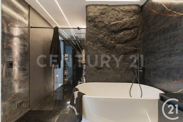 Apartamento de 1 alcoba en venta en Colina Campestre, Envigado, 67 m² · foto 9 de 17