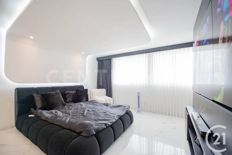 Apartamento de 1 alcoba en venta en Colina Campestre, Envigado, 67 m² · foto 10 de 17