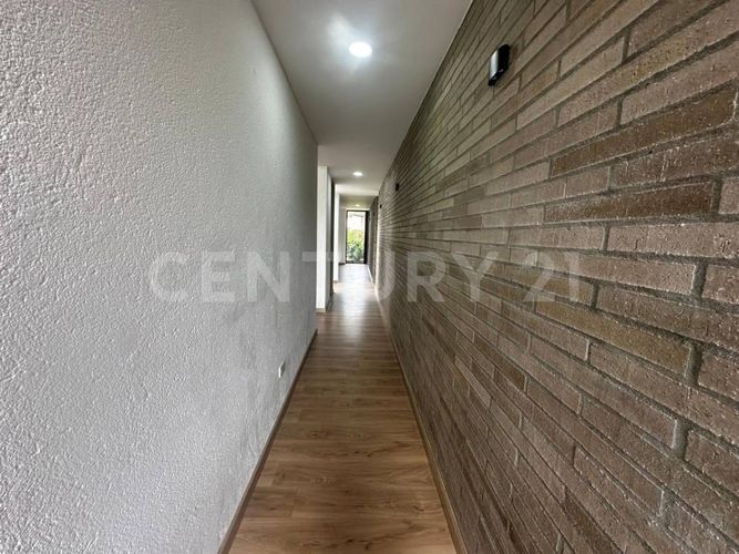 Casa de 3 alcobas en venta en El Tambo, La Ceja, 356 m² · foto 9 de 24