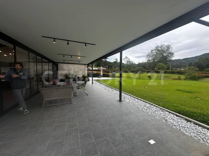 Casa de 3 alcobas en venta en El Tambo, La Ceja, 356 m² · foto 19 de 24