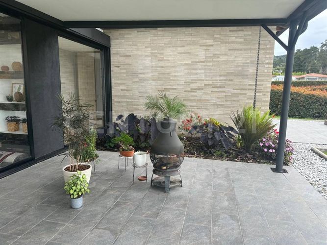 Casa de 3 alcobas en venta en El Tambo, La Ceja, 356 m² · foto 20 de 24