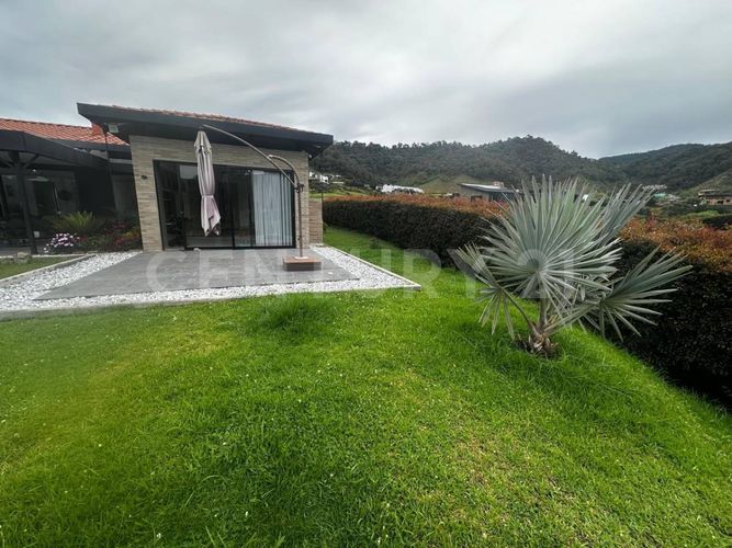 Casa de 3 alcobas en venta en El Tambo, La Ceja, 356 m² · foto 23 de 24